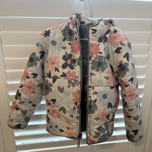 The North Face Toddler girl Mossbud reversible jacket 5t